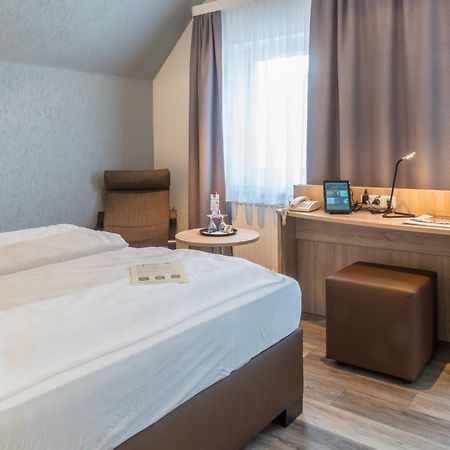Hotel Restaurant Kromberg Ремшайд Екстериор снимка