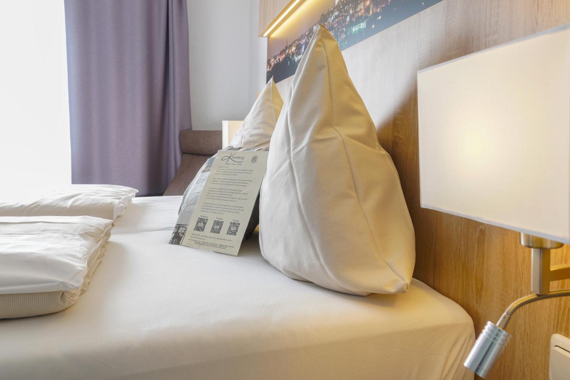 Hotel Restaurant Kromberg Ремшайд Екстериор снимка